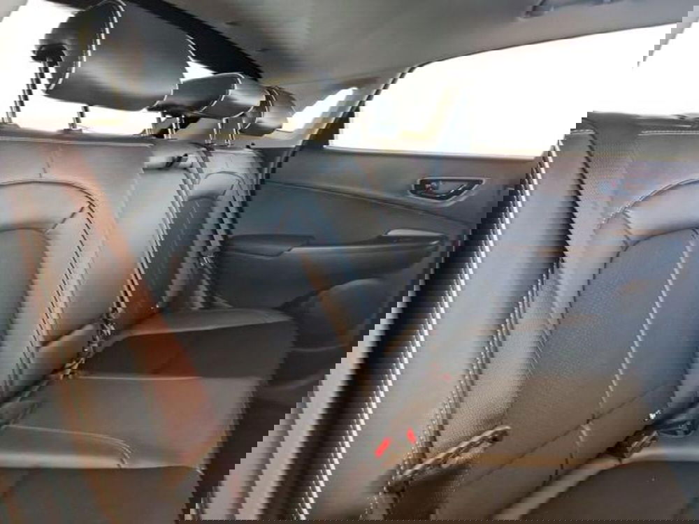 Hyundai Kona usata a Salerno (12)