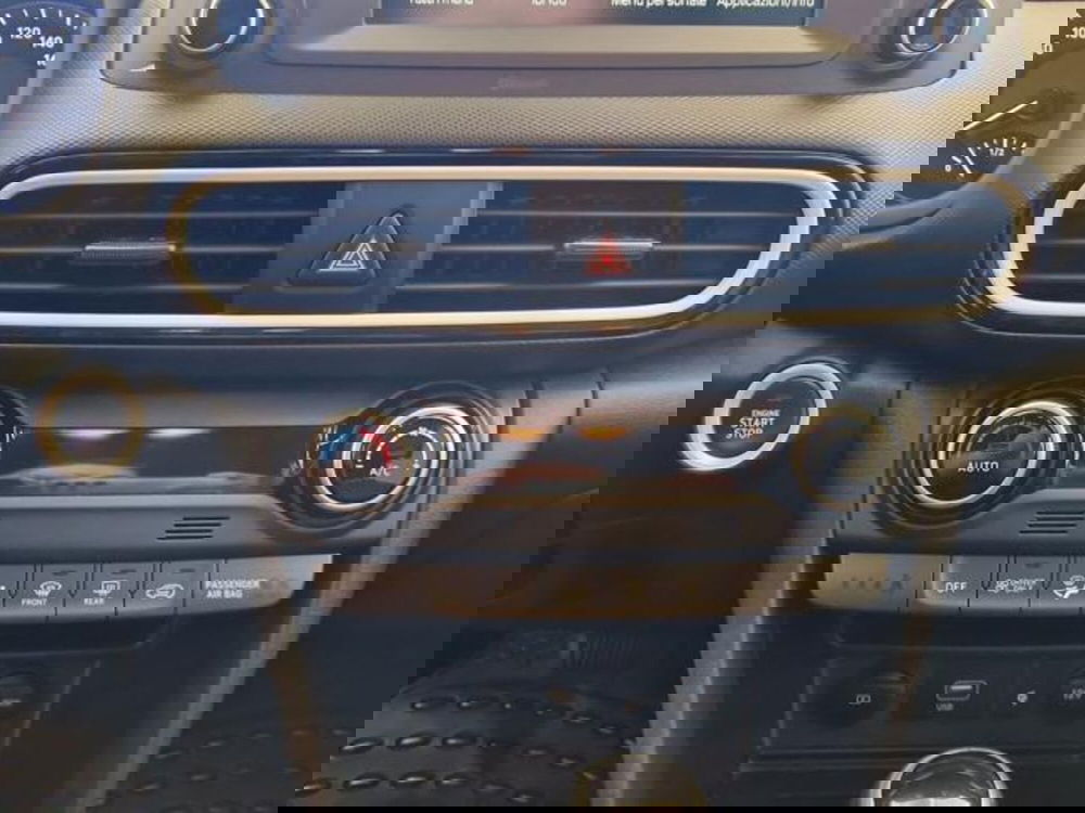 Hyundai Kona usata a Salerno (16)
