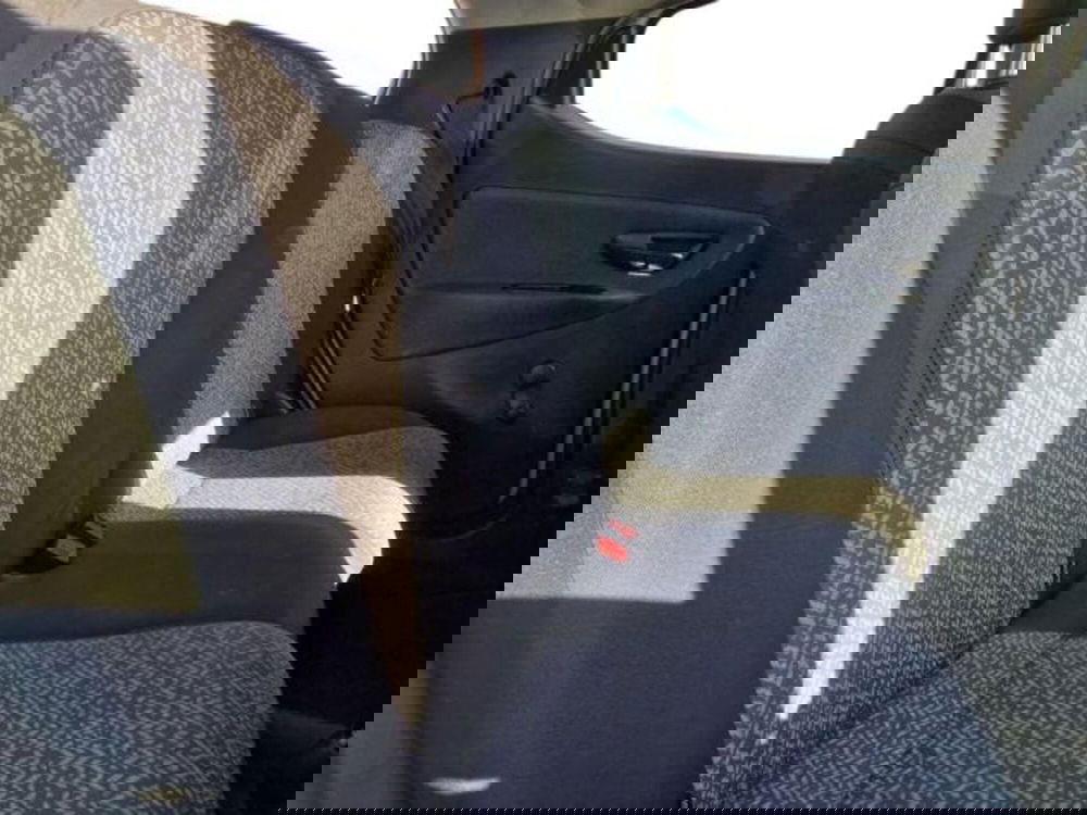 Lancia Ypsilon usata a Salerno (14)