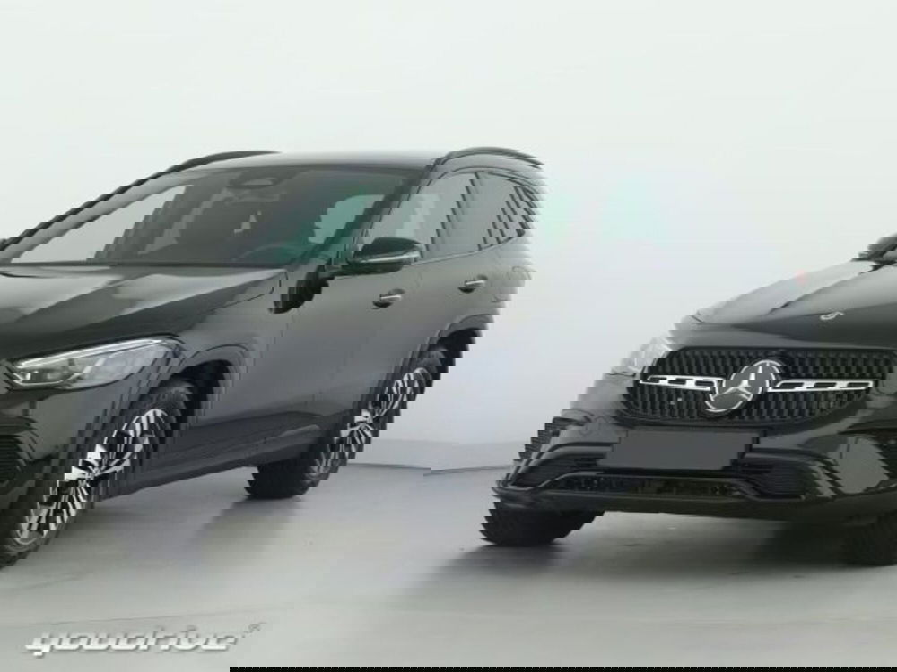 Mercedes-Benz GLA SUV nuova a Napoli