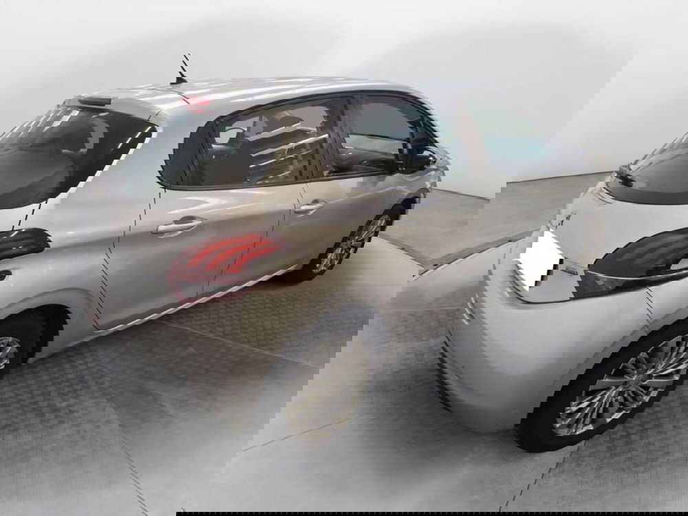 Peugeot 208 usata a Torino (4)