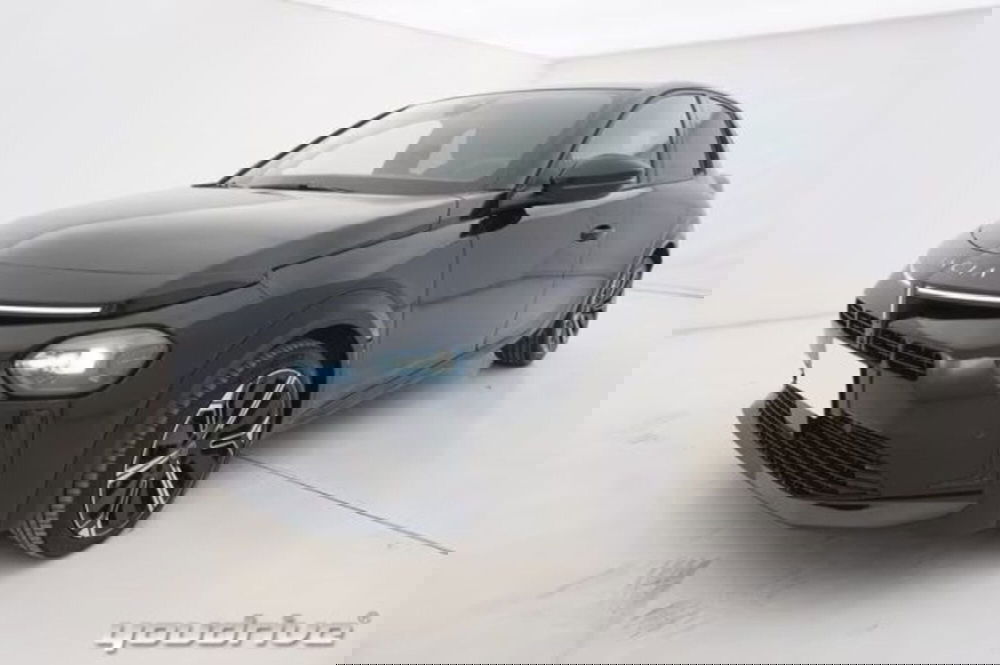 Lancia Ypsilon nuova a Napoli