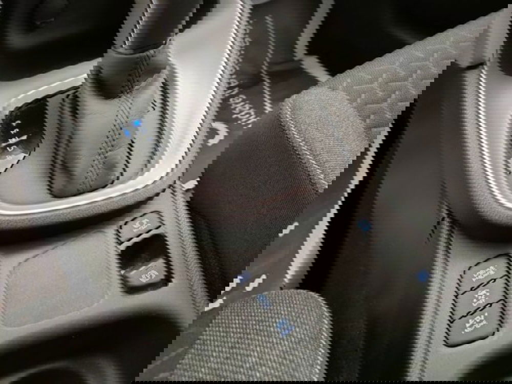 Toyota Yaris Cross usata a Teramo (11)