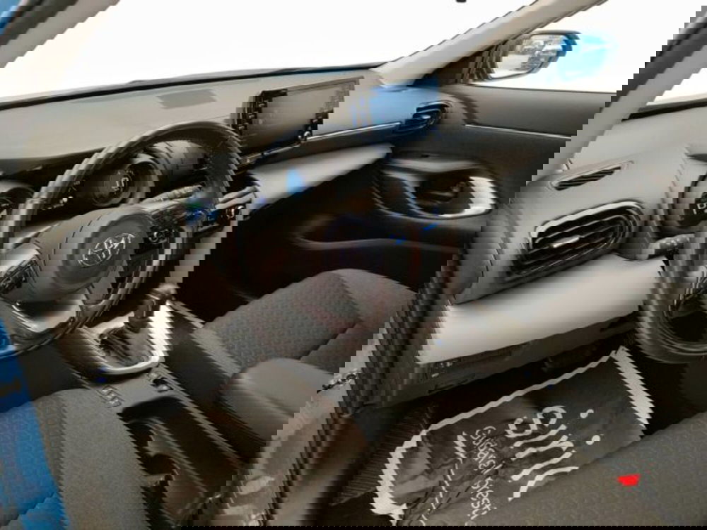 Toyota Yaris Cross usata a Teramo (13)