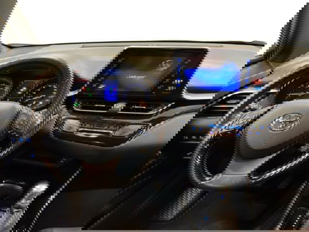 Toyota Toyota C-HR usata a Vercelli (10)