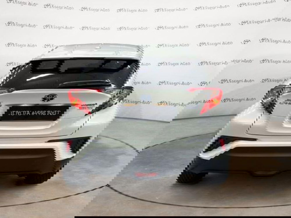 Toyota Toyota C-HR usata a Vercelli (4)