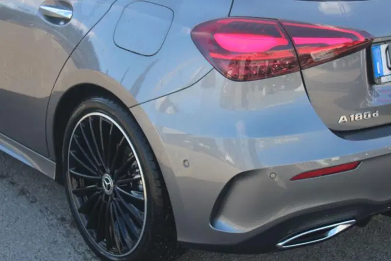 Mercedes-Benz Classe A Sedan usata a Lecce (6)