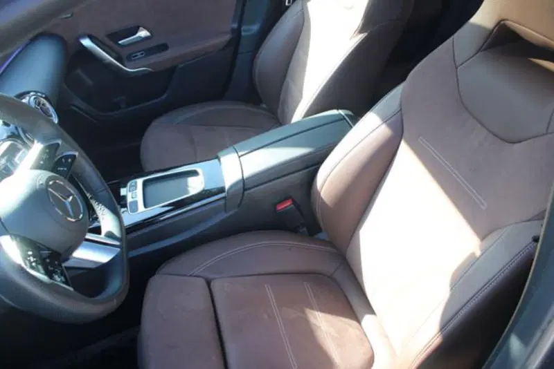 Mercedes-Benz Classe A Sedan usata a Lecce (9)