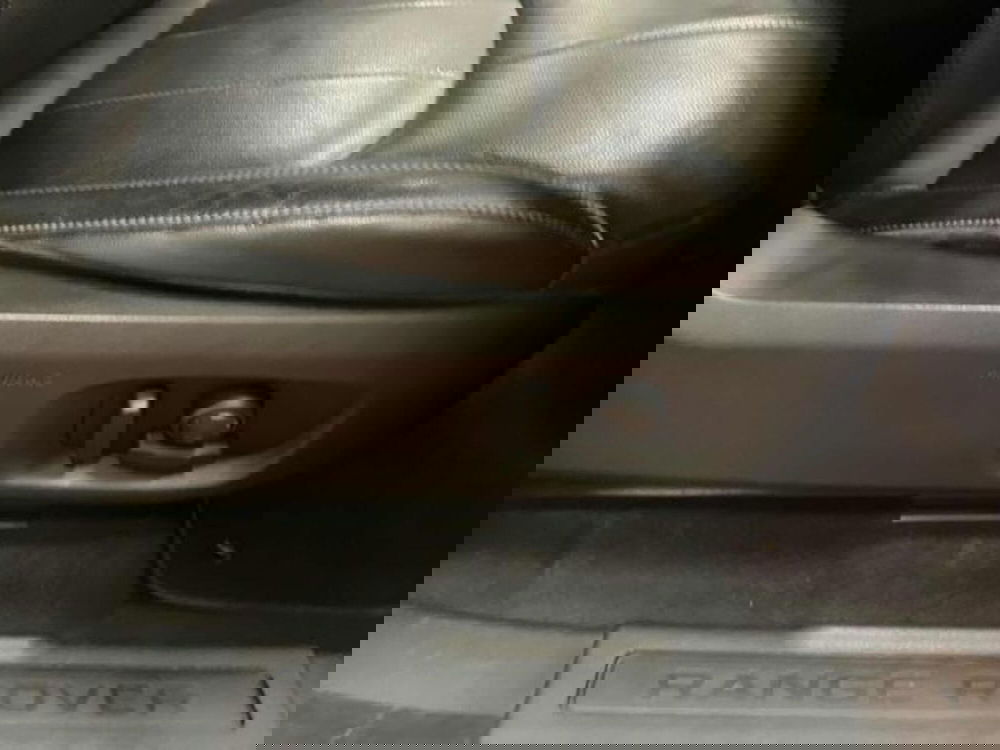 Land Rover Range Rover Evoque usata a Lucca (7)