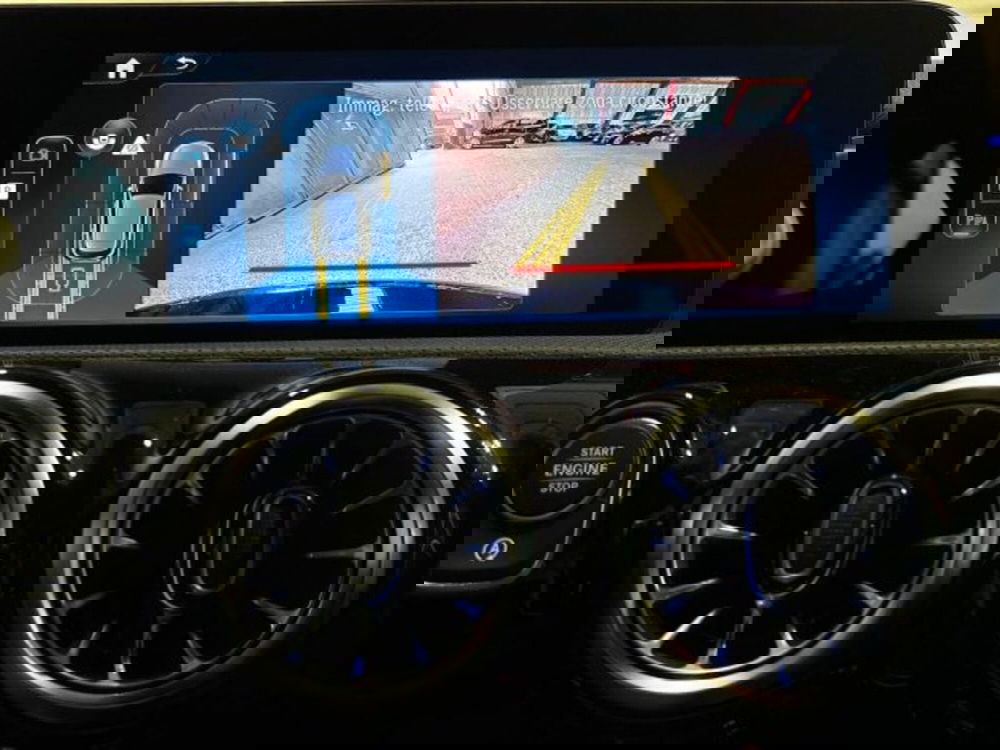 Mercedes-Benz Classe A nuova a Bologna (12)