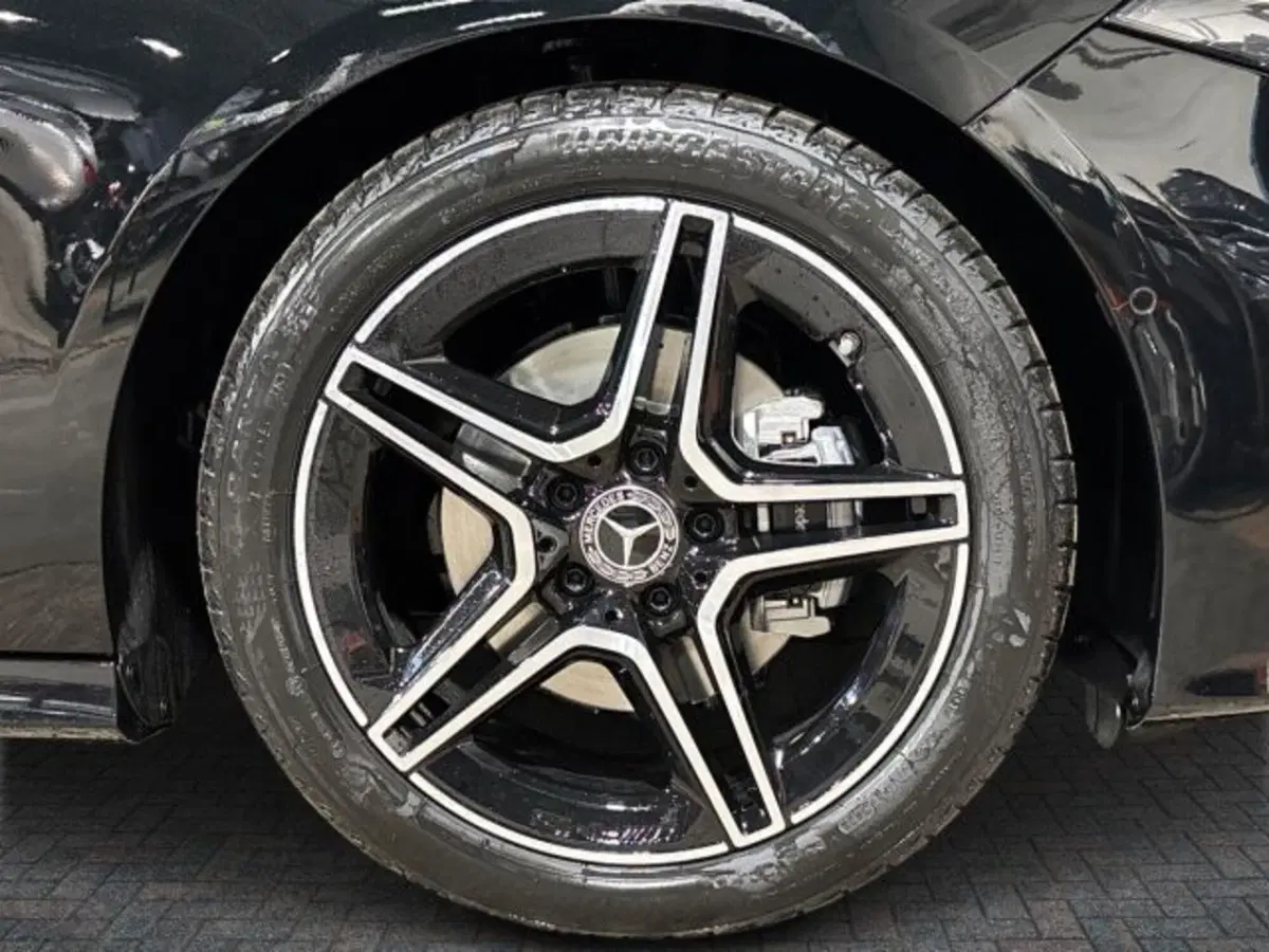 Mercedes-Benz Classe A nuova a Bologna (8)