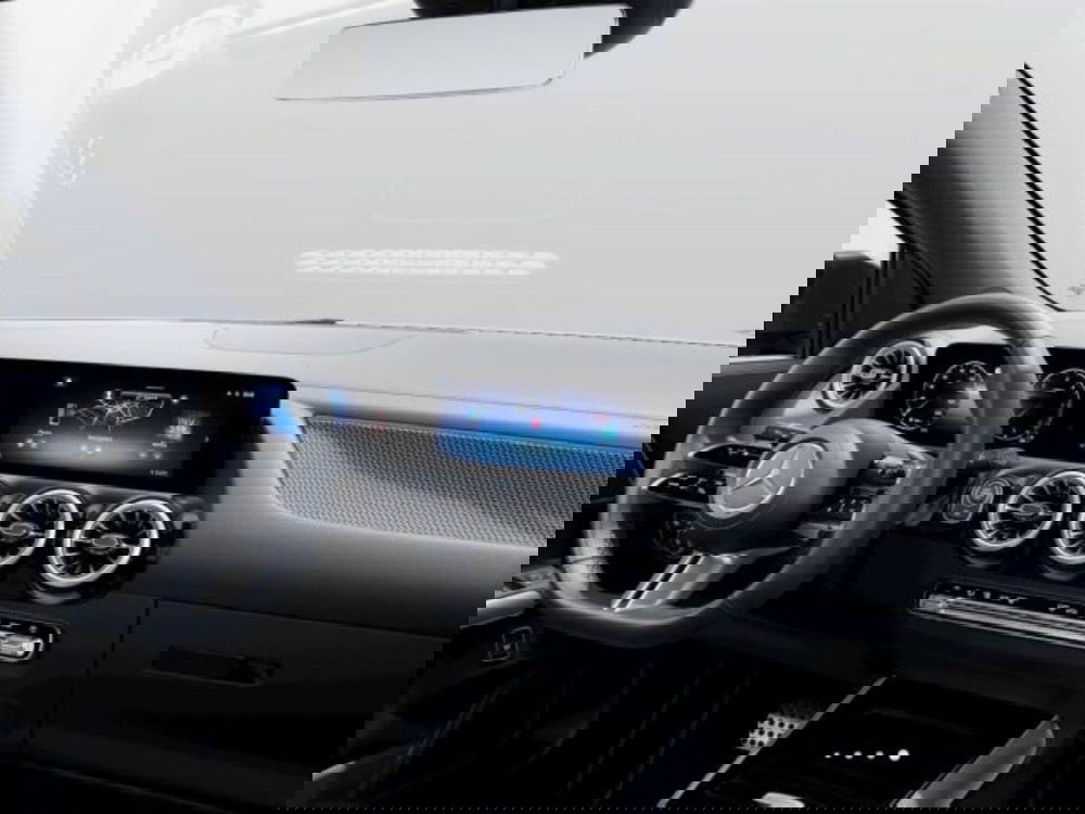 Mercedes-Benz GLA SUV nuova a Verona (8)