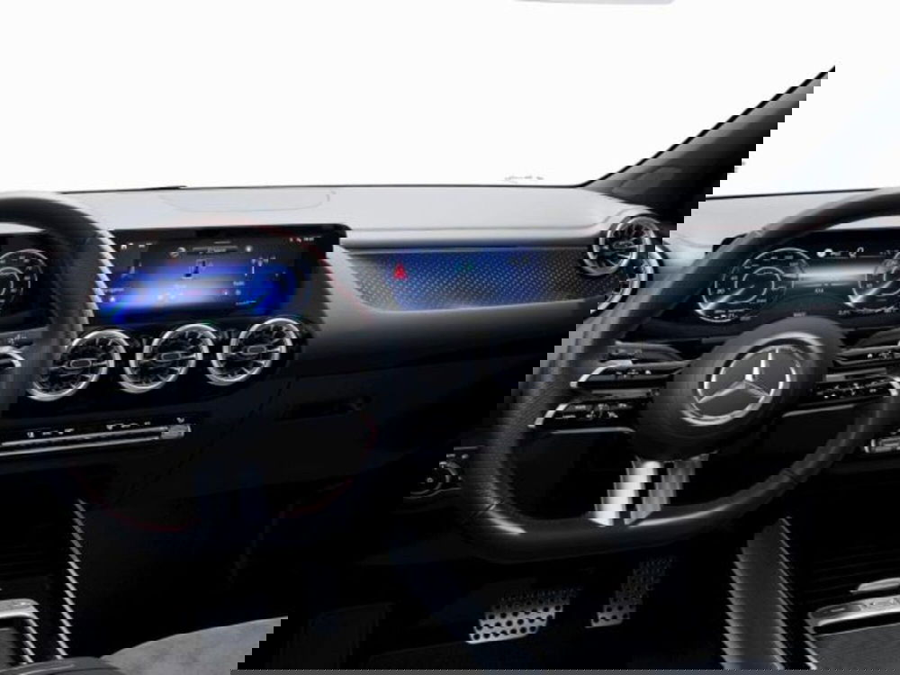 Mercedes-Benz GLA SUV nuova a Verona (5)