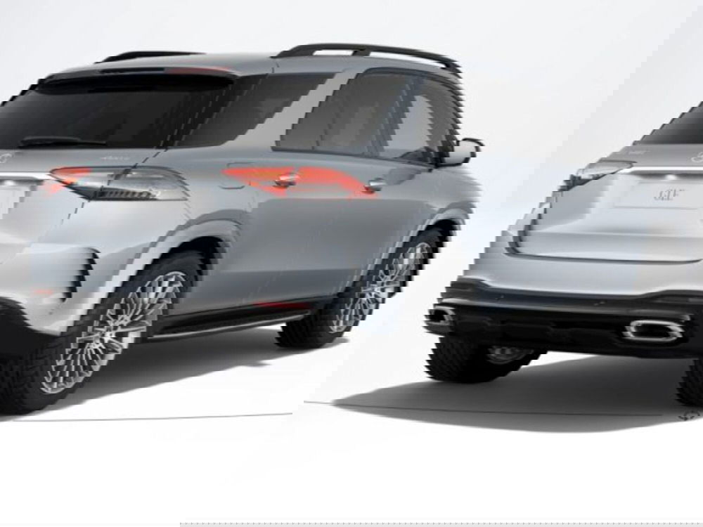 Mercedes-Benz GLE SUV nuova a Verona (2)