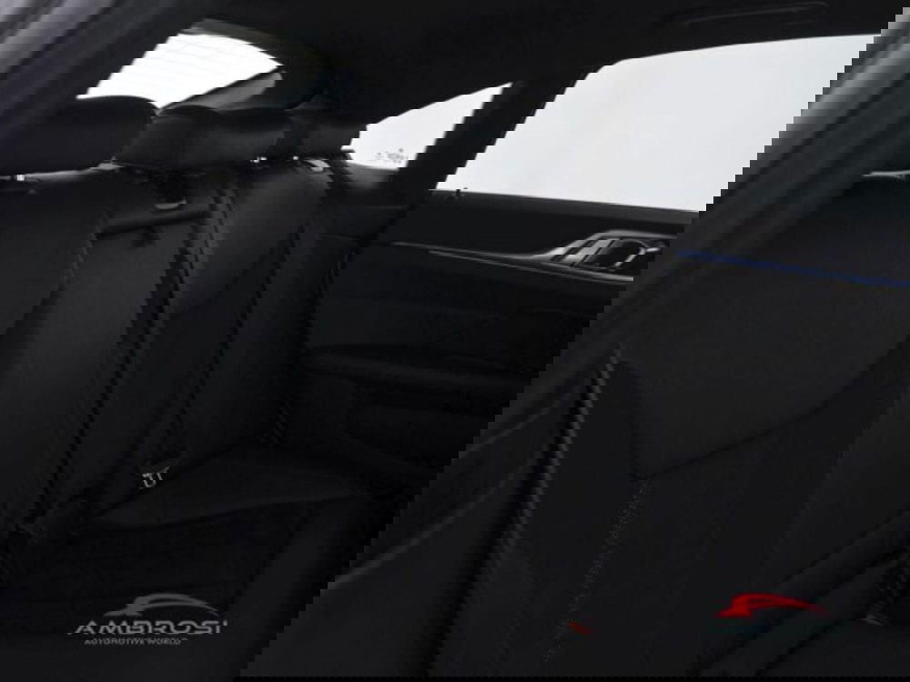 BMW i4 usata a Perugia (11)