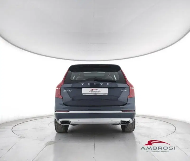 Volvo XC90 usata a Perugia (6)