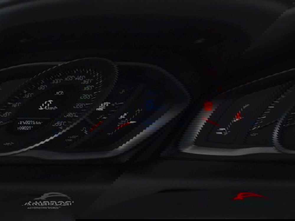 Volvo XC60 usata a Perugia (13)