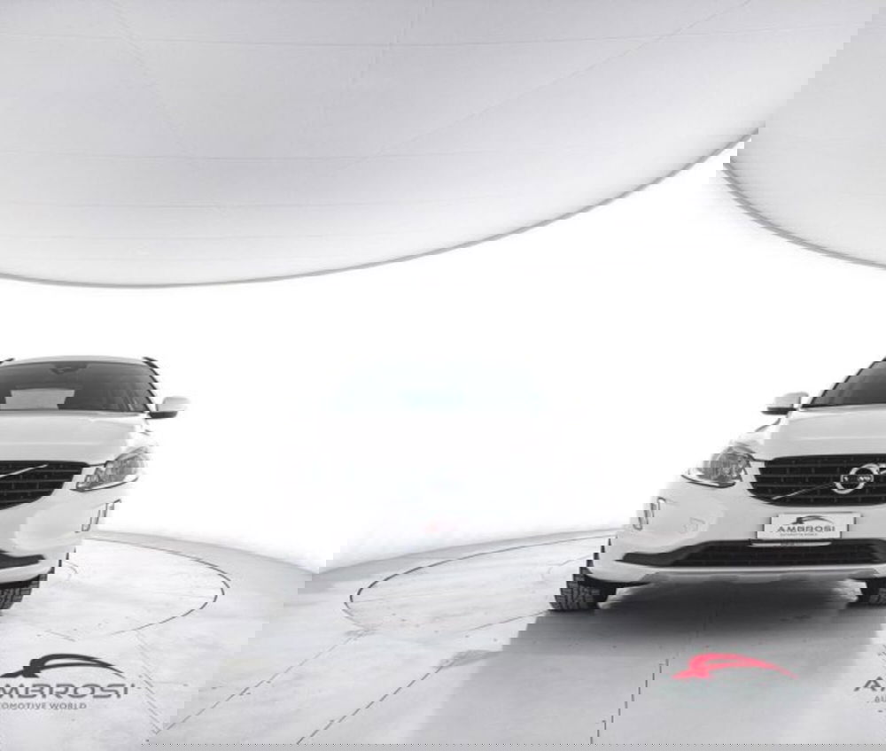 Volvo XC60 usata a Perugia (5)