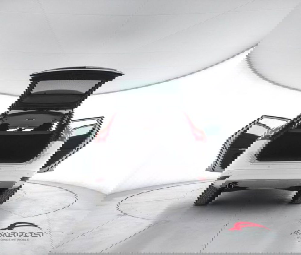 Volvo XC60 usata a Perugia (7)