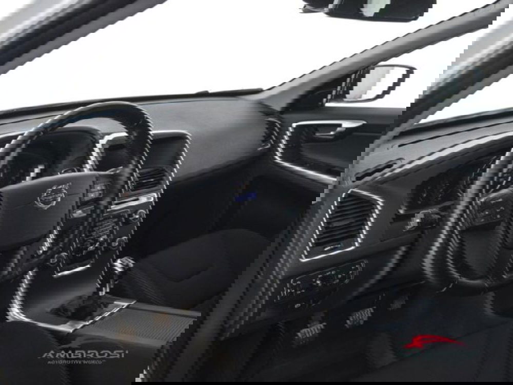 Volvo XC60 usata a Perugia (8)