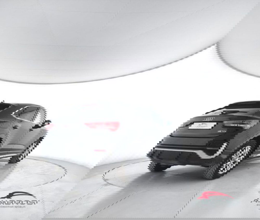 Audi Q3 Sportback usata a Perugia (3)