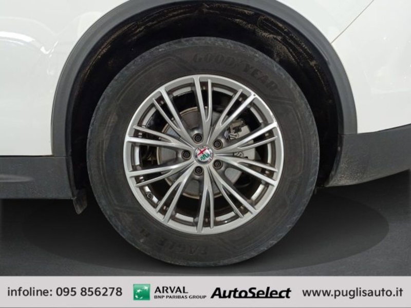 Alfa Romeo Stelvio usata a Catania (14)
