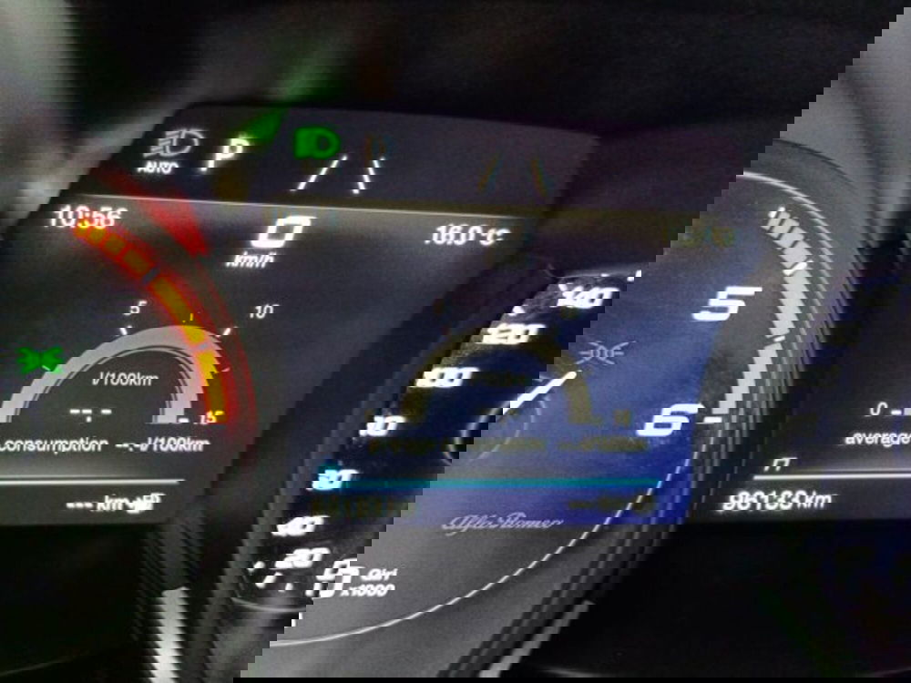 Alfa Romeo Stelvio usata a Catania (15)