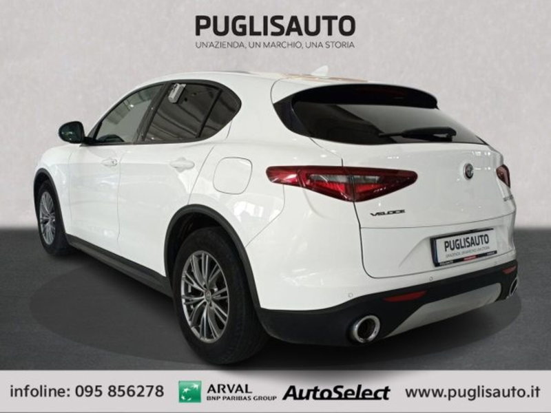 Alfa Romeo Stelvio usata a Catania (6)