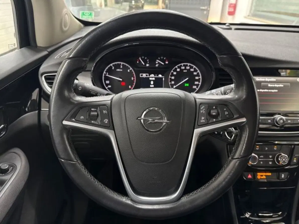 Opel Mokka usata a Catania (19)