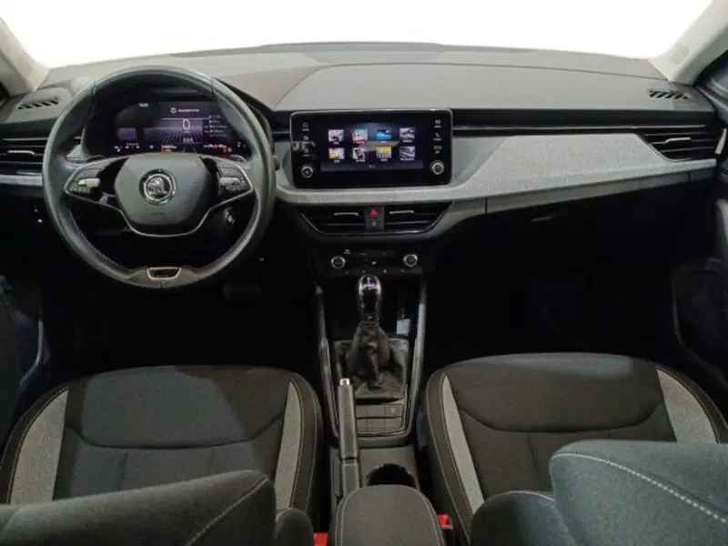 Skoda Scala usata a Catania (7)