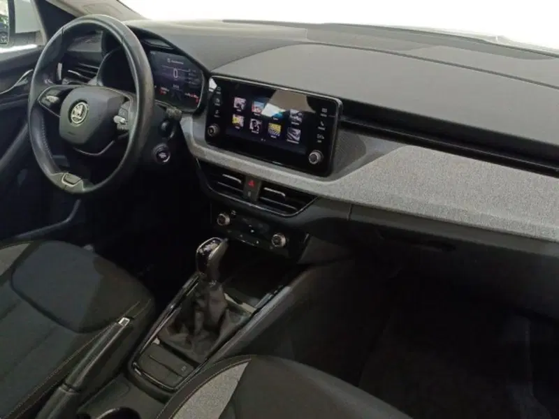 Skoda Scala usata a Catania (9)