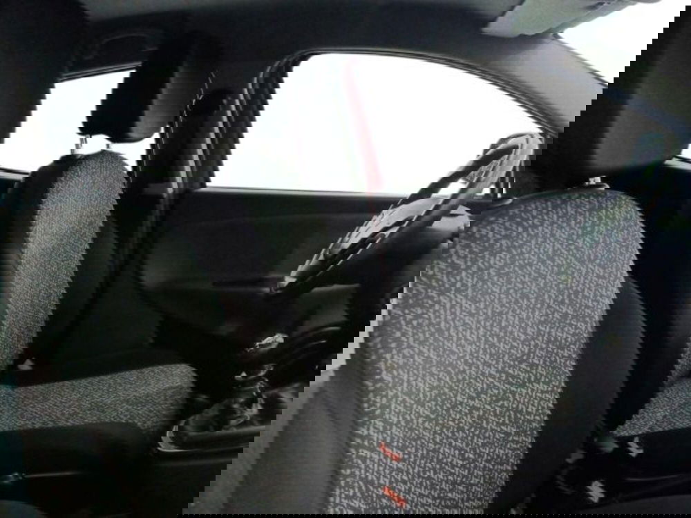 Lancia Ypsilon usata a Catania (10)