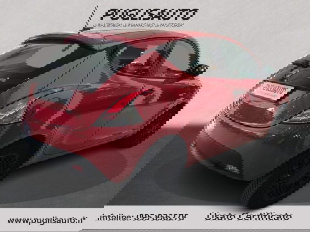 Lancia Ypsilon usata a Catania (4)