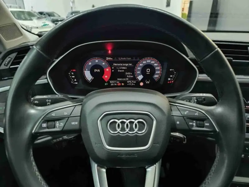 Audi Q3 usata a Catania (17)