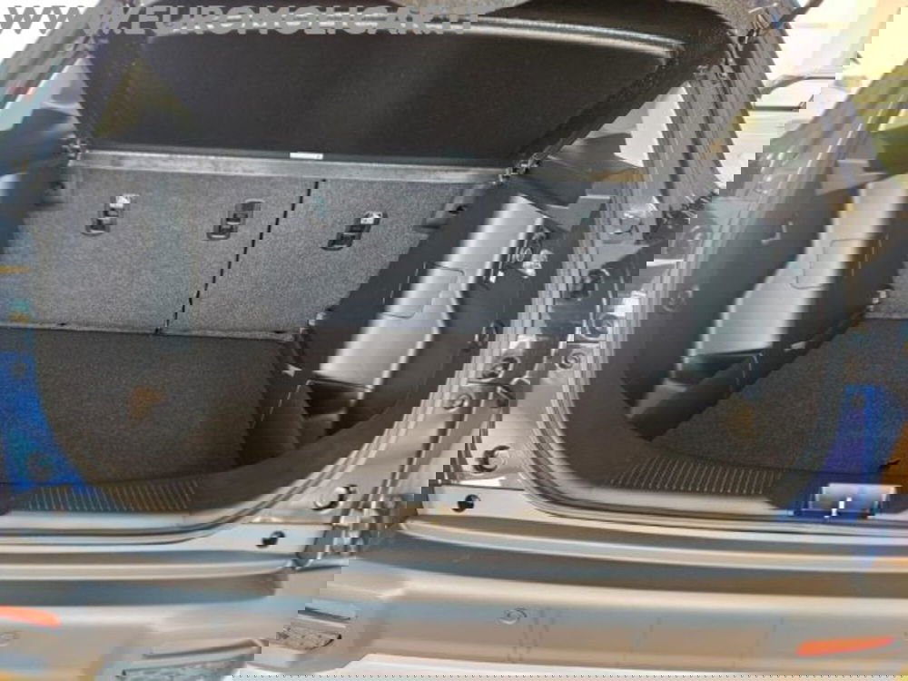 Suzuki S-Cross nuova a Campobasso (8)