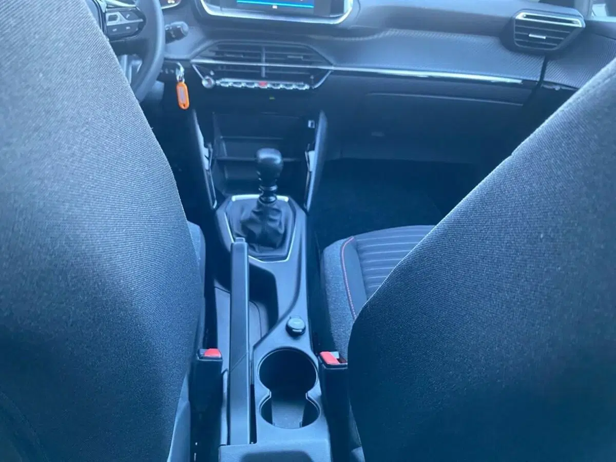 Peugeot 208 usata a Torino (11)