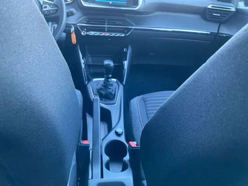 Peugeot 208 usata a Torino (11)