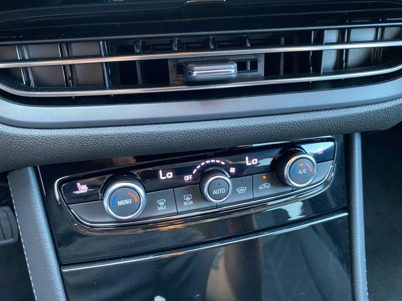 Opel Grandland nuova a Torino (11)