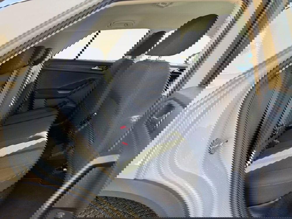 Volkswagen T-Roc usata a Ravenna (8)