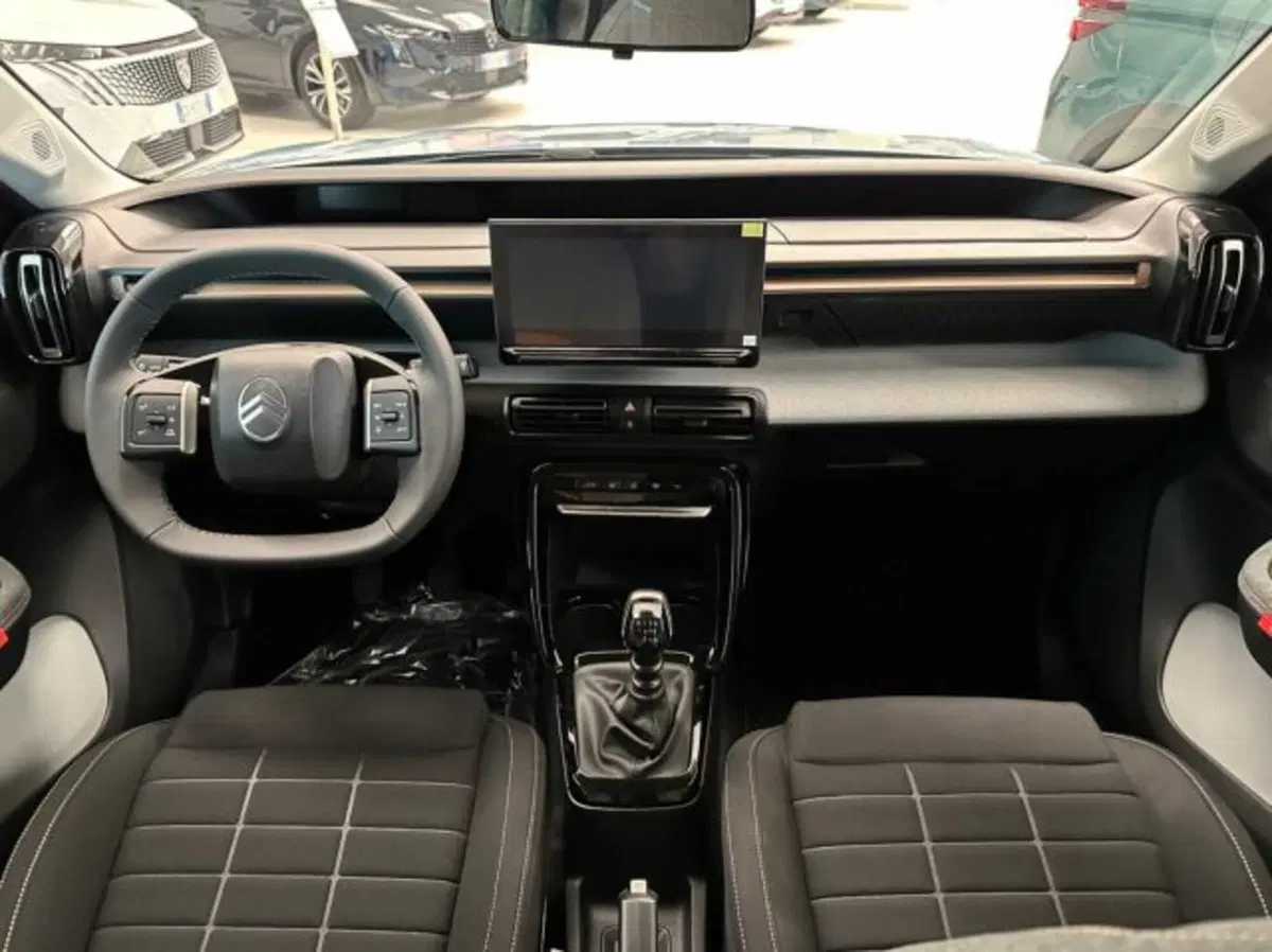Citroen C3 Aircross nuova a Sondrio (4)