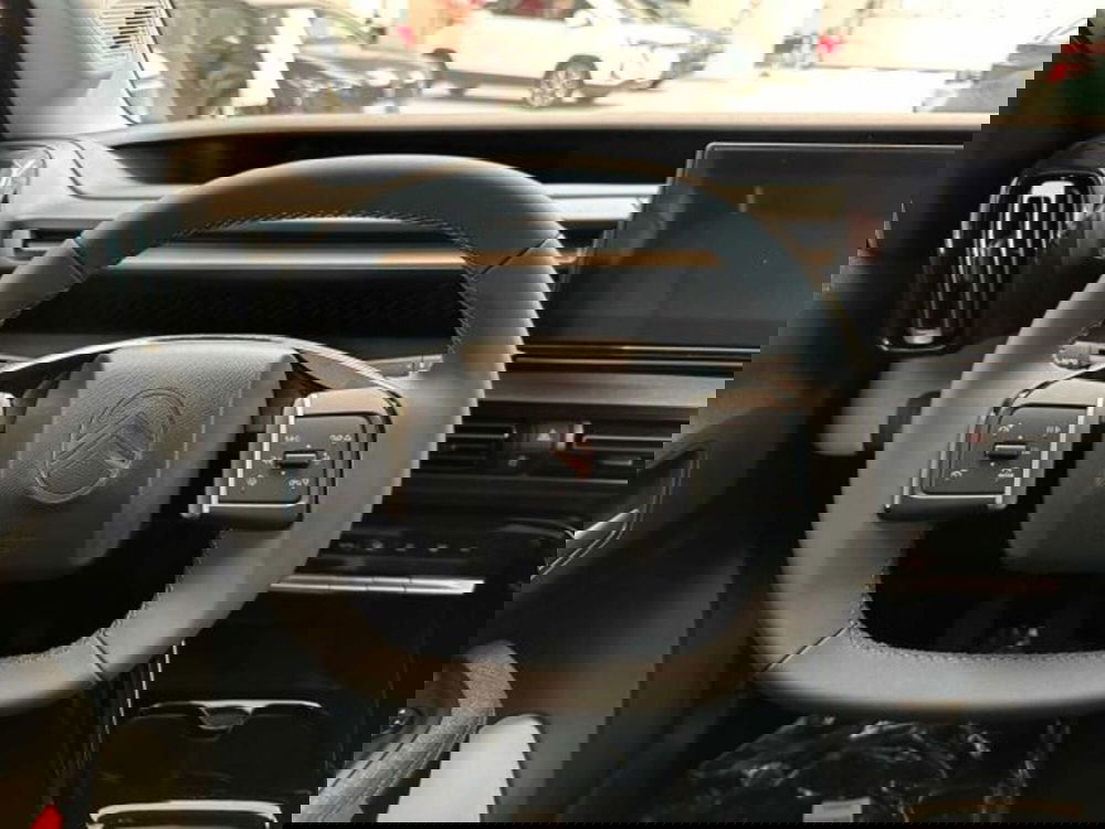 Citroen C3 Aircross nuova a Sondrio (16)