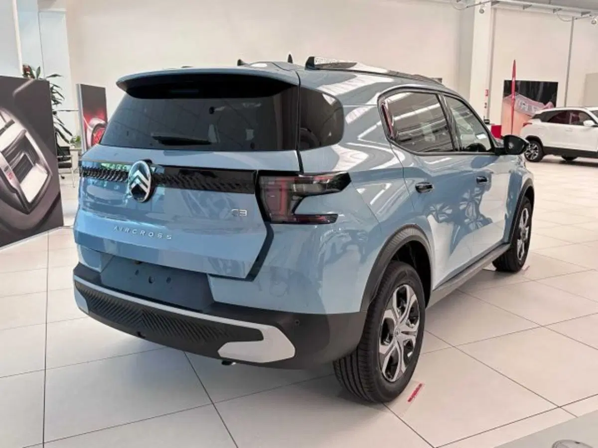 Citroen C3 Aircross nuova a Sondrio (2)