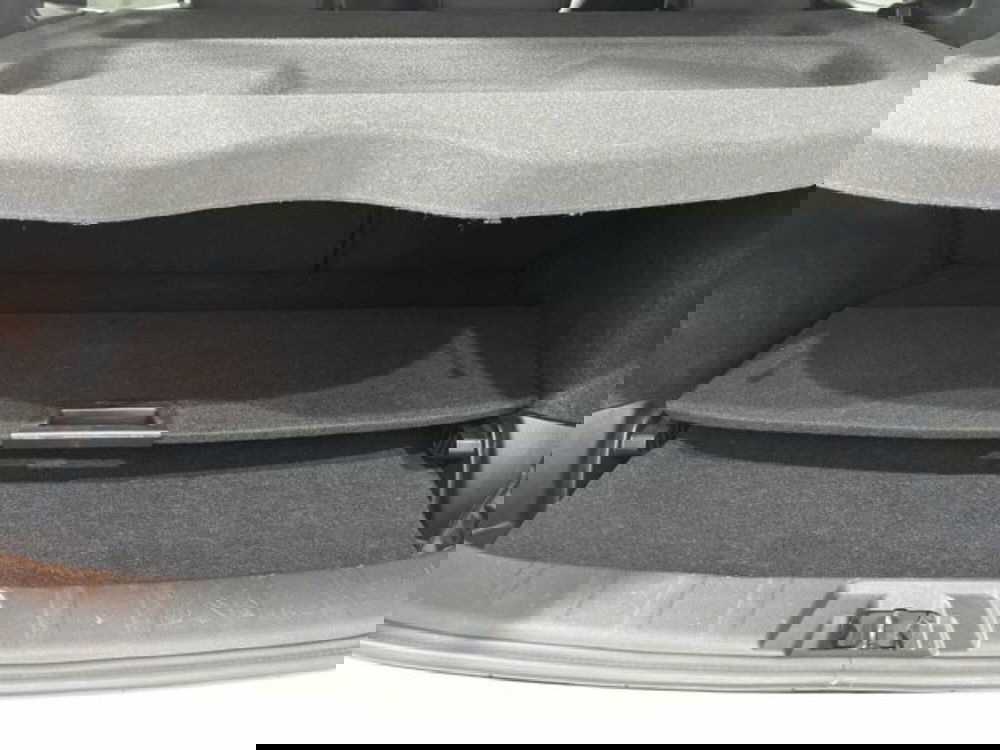 Nissan Qashqai usata a Sondrio (16)