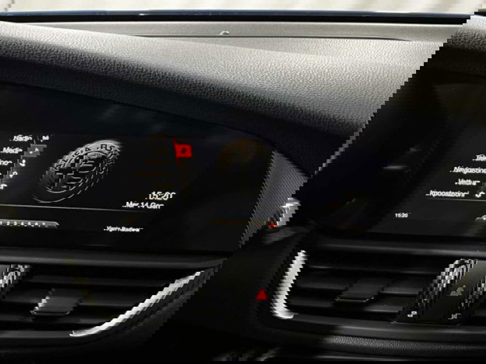 Alfa Romeo Giulia usata a Sondrio (16)