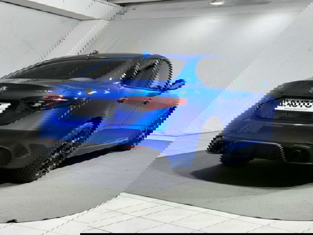 Alfa Romeo Giulia usata a Sondrio (5)