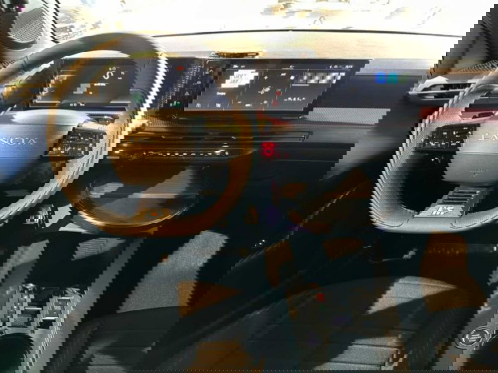 Lancia Ypsilon nuova a Sondrio (12)