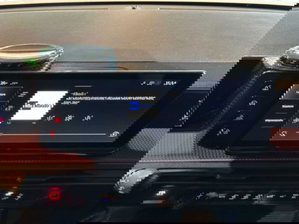 Lancia Ypsilon nuova a Sondrio (18)