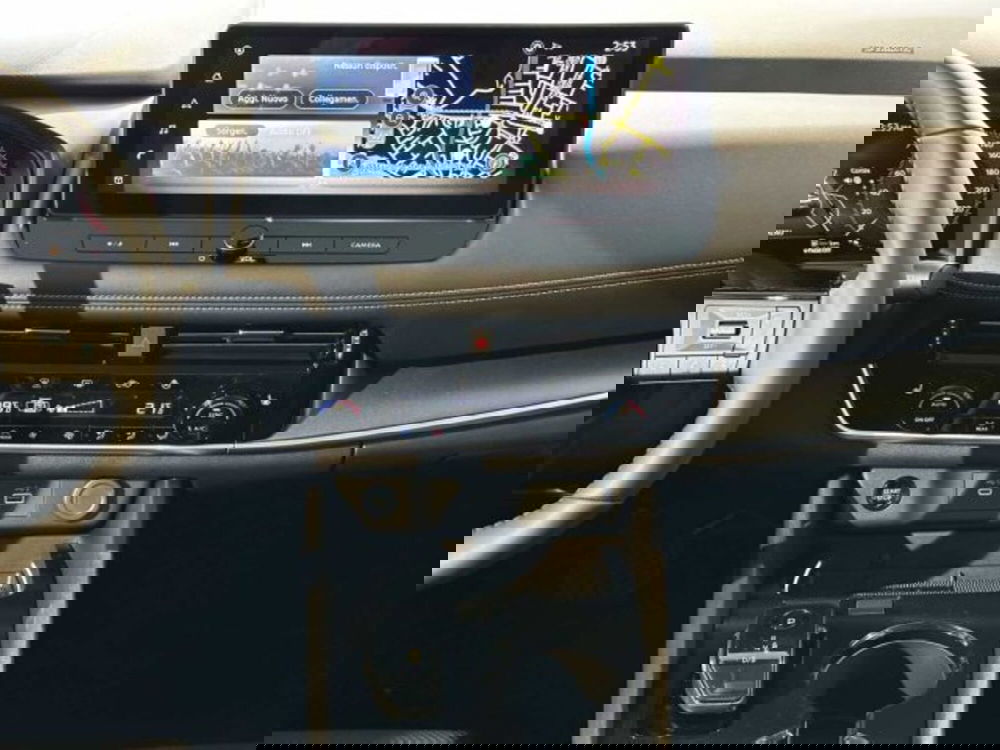 Nissan X-Trail nuova a Sondrio (14)