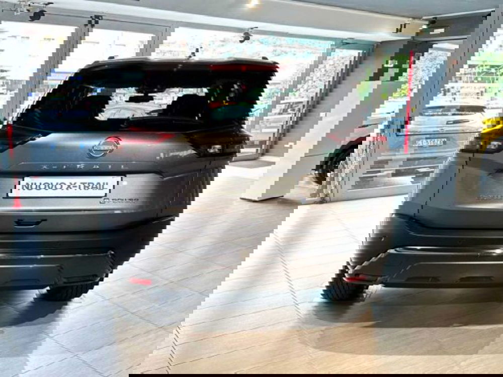 Nissan X-Trail nuova a Sondrio (4)