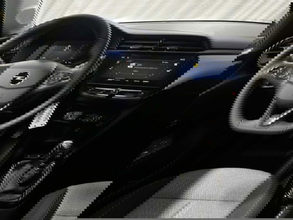 Opel Corsa nuova a Sondrio (13)